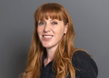 UK Deputy Prime Minister Angela Rayner Steps Down After Ministerial Code Violation