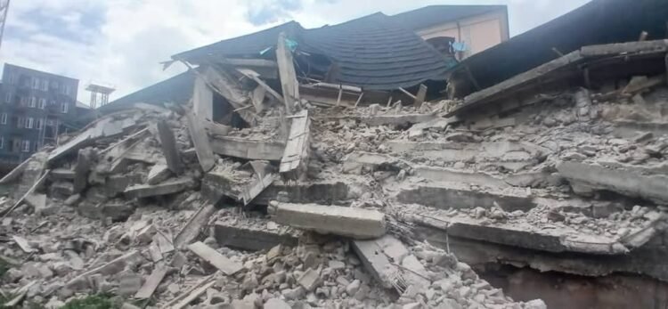 Three-Storey Building Collapses Near Anambra Assembly, Several Feared Trapped