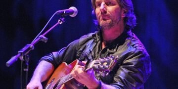 Grammy-Winning Songwriter Brett James Dies In North Carolina Plane Crash