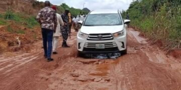 Sen Tony Nwoye lament over the deplorable state of Onitsha–33Junction–Aguleri–Ayamelum–Adani Federal Expressway, calls on Tinubu and Minister of Works to fix the road urgently