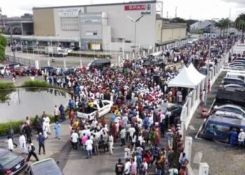 Supporters Go Home Disappointed as Fubara Fails to Appear at Government House