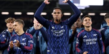 Trossard Goal Seals Arsenal Win Over Fulham As Gunners Go Top Of Premier League