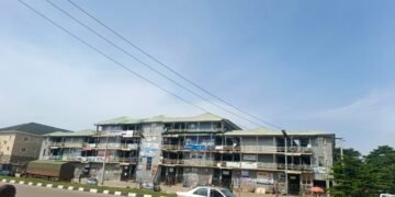 Nnamdi Kanu: Jabi Plaza Closed As Police Disperse Protesters, Traders With Tear Gas