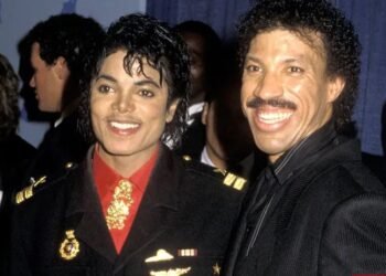 Lionel Richie Reveals Michael Jackson’s Close Friends Nicknamed Him “Smelly”