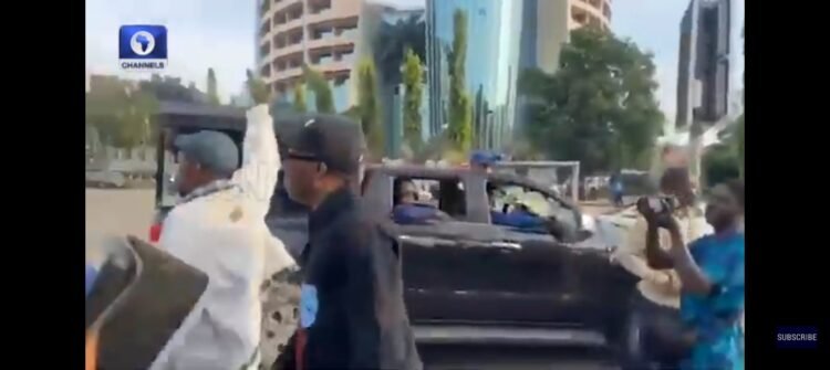 Chaos In Abuja As Security Operatives Open Fire On Pro-Kanu Protesters Led By Sowore