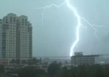 NiMet Issues Flood Alert As Heavy Rains, Thunderstorms Set To Hit Nigeria