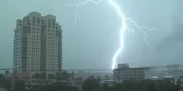 NiMet Issues Flood Alert As Heavy Rains, Thunderstorms Set To Hit Nigeria