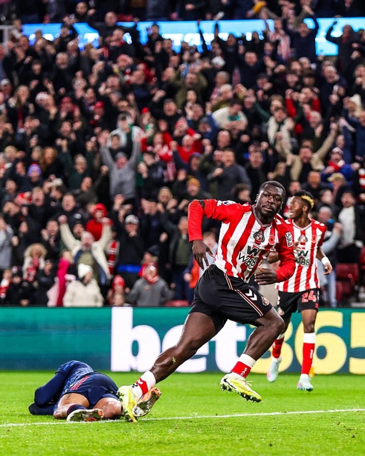 Brian Brobbey’s Last-Minute Strike Earns Sunderland Dramatic 2-2 Draw With Arsenal