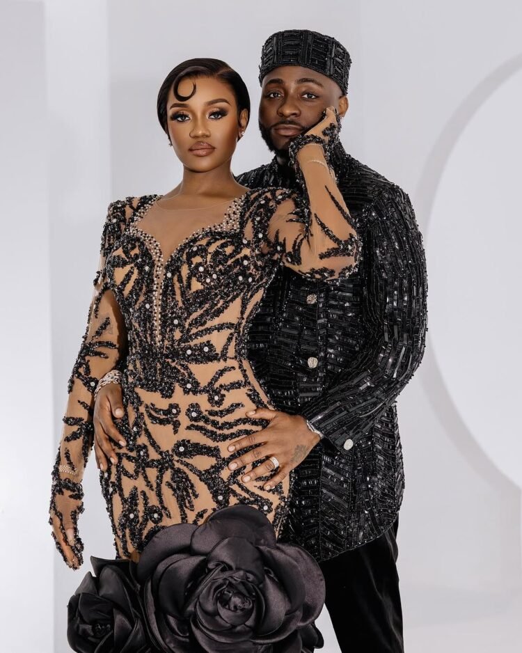 Davido Shows Romantic Side Sending Flowers And Love Note To Chioma