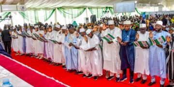 State Governor Swears In 30 Commissioners, LG Chairmen