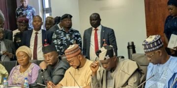 Northern Governors, Traditional Rulers Hold Emergency Security Meeting In Kaduna