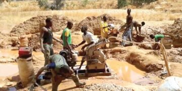12 Killed in Suspected Militia Attack at Plateau Mining Site