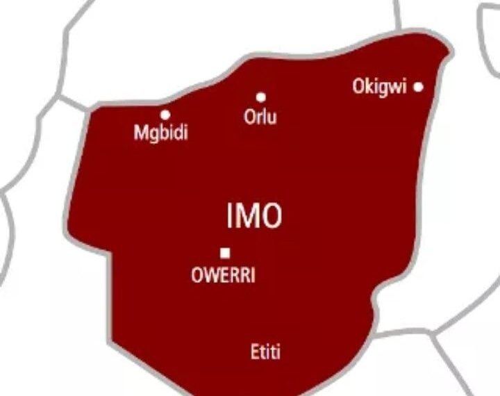 BREAKING: Gunmen Shoot Catholic Priest Near Church Gate