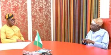 Tinubu Holds Private Talk With Makinde