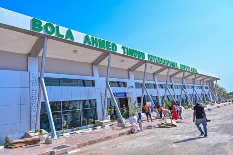 Gunfire And Explosions Causes Panic Near Niger Airport