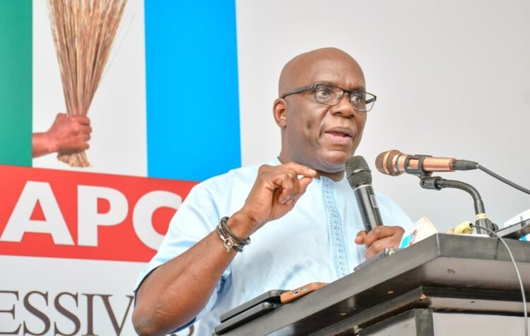 APC Defends Tinubu Economic Reforms