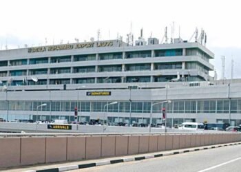 Nigeria Aviation Fees Under Fire 