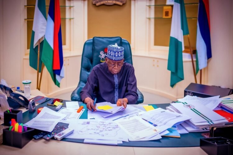 FG Clears Payment For Over 1,240 Contractors